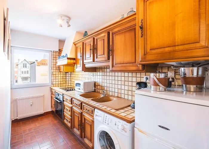 Au Cœur Du Touquet Avec Balcon, Parking Et Wifi - Fr-1-821-23 * Le Touquet-Paris-Plage