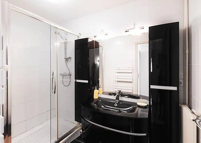 Au Cœur Du Touquet Avec Balcon, Parking Et Wifi - Fr-1-821-23 Appartement